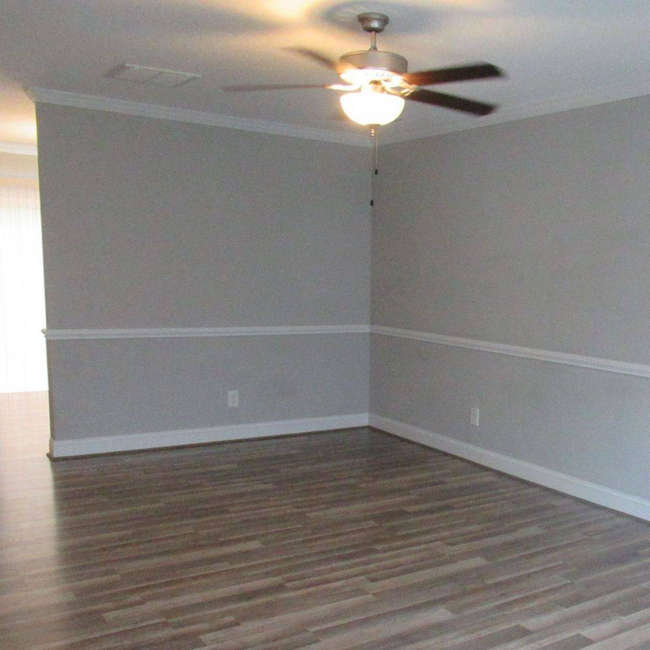 Building Photo - 124 Chandler Dr
