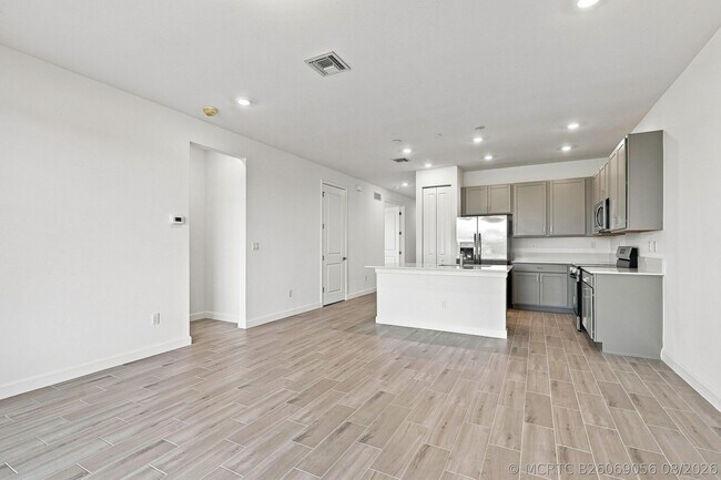 Foto del edificio - 3640 Spanish Cedar Pl