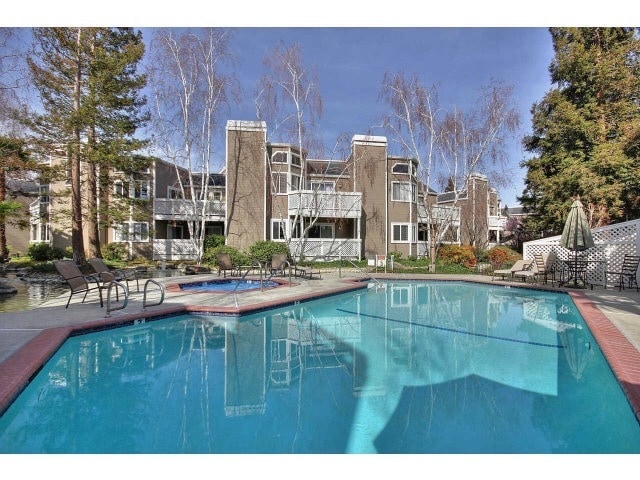 Condo colors have recently been updated and more modern, will update photos - 4894 Lakebird Ct