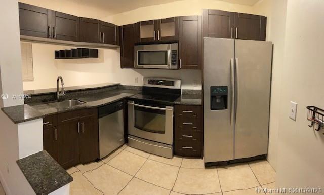 Foto del edificio - 10045 NW 46th St