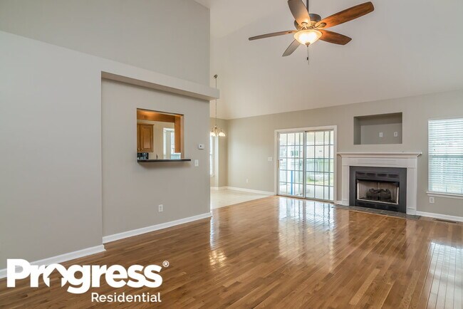 Building Photo - 228 Parrish Pl