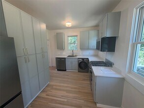 Building Photo - 4014 Avenue D