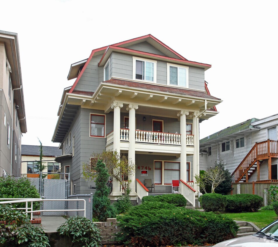 Primary Photo - 4746 16th Ave NE