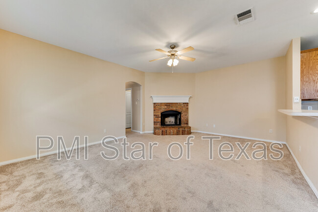 Building Photo - 5604 Blackmon Ct