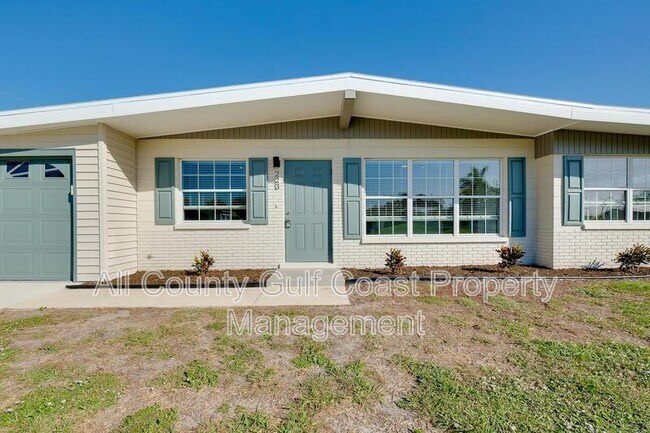 Foto del edificio - 223 Glen Oak Rd