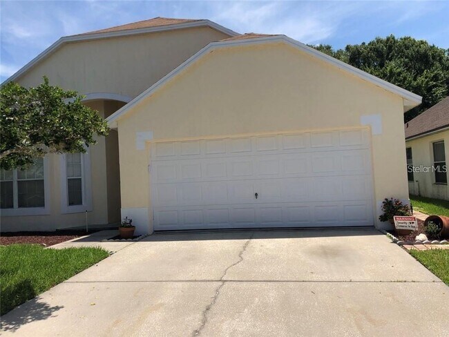 Building Photo - 29703 Birds Eye Dr