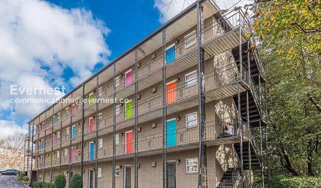 Foto del edificio - 45 Sheridan Dr NE