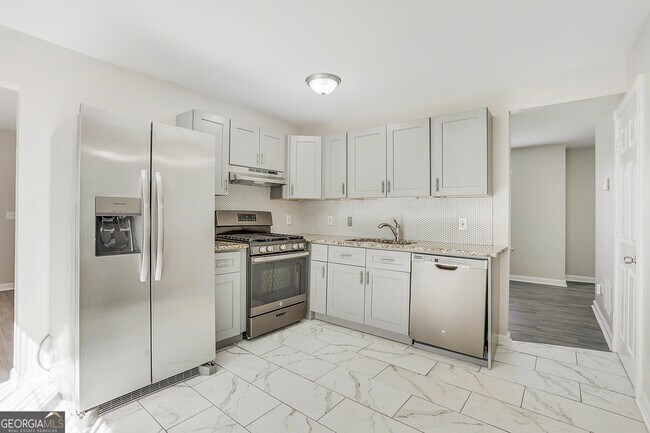 Building Photo - 3863 Creekbank Cove