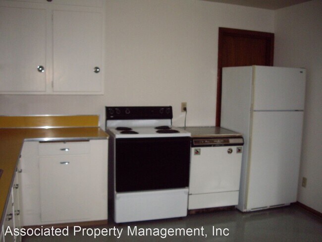 Foto del edificio - 2 br, 1 bath House - 1935 SE 47th Ave.