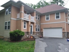 Building Photo - 15504 John Dailey Rd