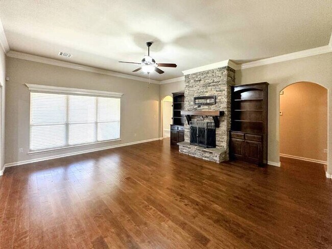 Foto del edificio - 1423 E Washington Pl