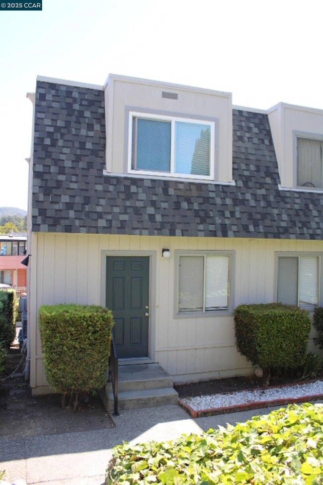 Building Photo - 4811 Appian Way