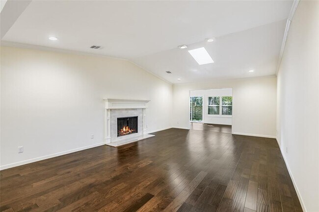 Foto del edificio - 50 Woodstone Square