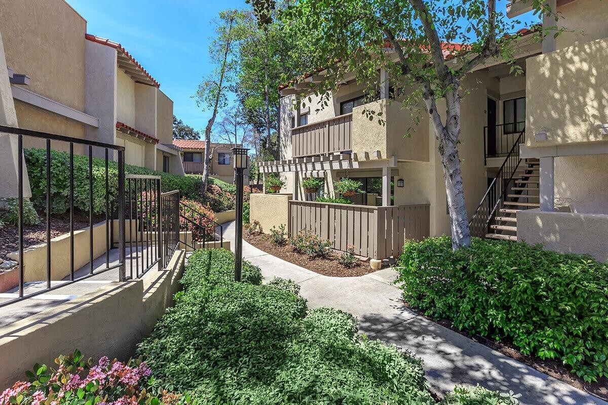 Maplewood Apartment Homes Apartments in Brea, CA