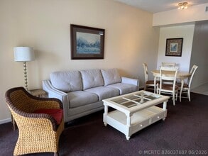 Building Photo - 2100 Greenview Shores Blvd