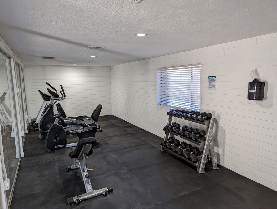 Foto del edificio - 3620 N Miller Rd