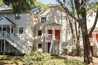 Building Photo - 210 Appleby Dr
