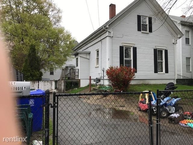 Primary Photo - 4 br, 1 bath House - 7 Harrison Street
