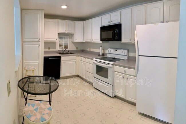 Foto del edificio - 2 Ocean Ave