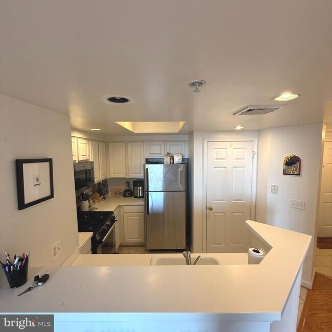 Foto del edificio - 3830 9th St N