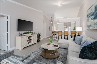 Building Photo - 7046 Barrington Cir