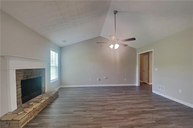 Building Photo - 2793 Saddle Horn Pl SW