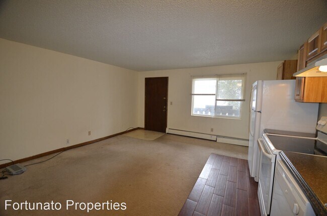 Building Photo - 1 br, 1 bath House - 104 Val d'Isere 301 N...