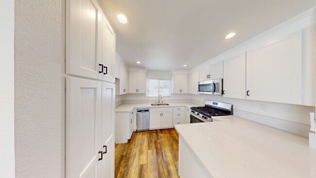 Foto del edificio - Charming 1 bedroom 1 bathroom Home in Yucaipa, Ca.