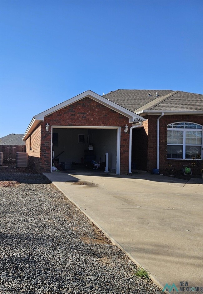 Foto del edificio - 108 Limestone