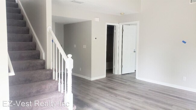 Building Photo - 2 br, 2 bath House - 532 Pineland Circle #...