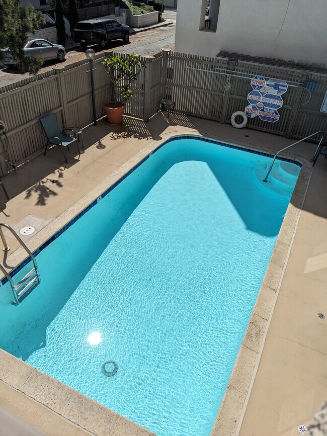 1225 Pacific Beach Dr Unit 4B, San Diego, CA 92109 Condo for Rent in