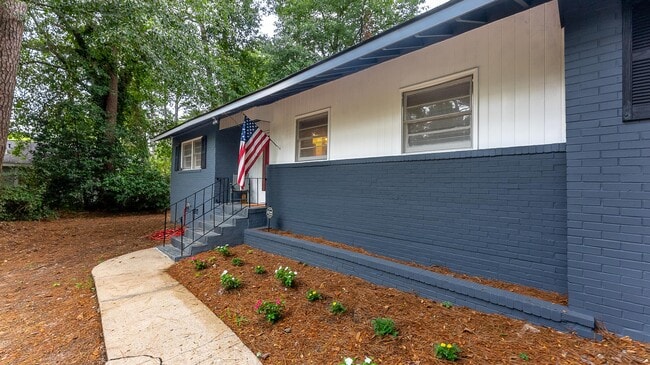 Building Photo - 4339 Byron St