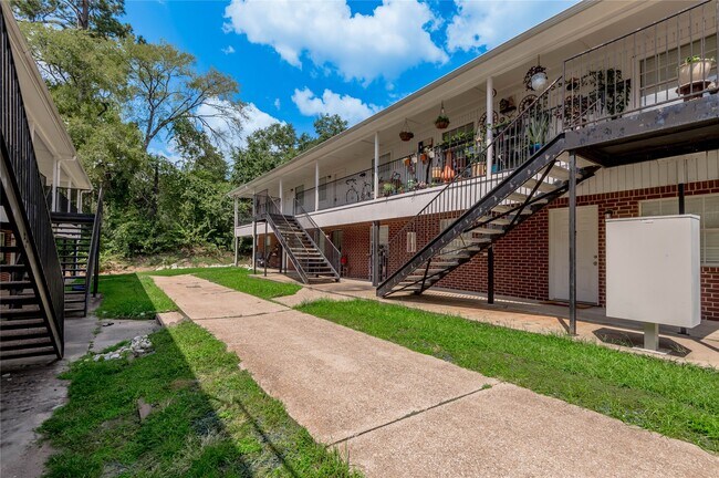 Foto del edificio - 600 Palm St