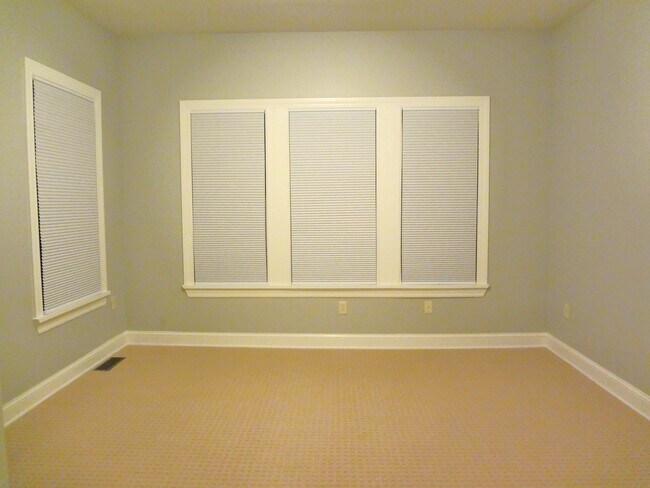 Dormitorio u oficina - 659 E 3rd St