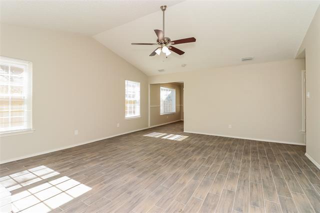 Building Photo - 7613 Silver Sage Dr