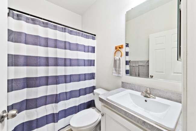 Foto del edificio - 35312 Santa Fe St