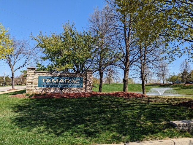 Foto del edificio - 829 Tamarac Blvd