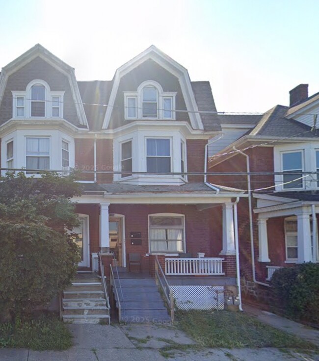 Foto del edificio - 1206 Linden St