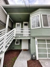 Building Photo - 739 44th St