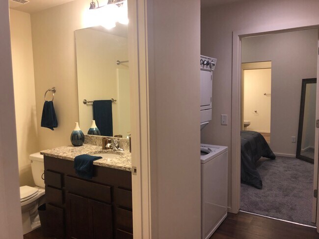 Building Photo - The Wire