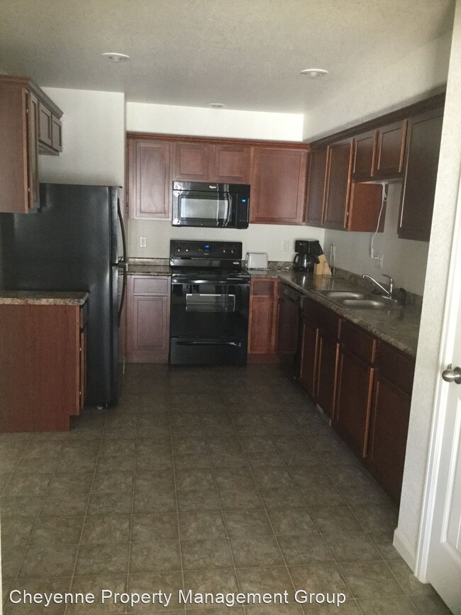 Building Photo - 3 br, 2.5 bath House - 3809 Firewalker Trail