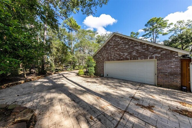 Building Photo - 11839 Stuckey Ln
