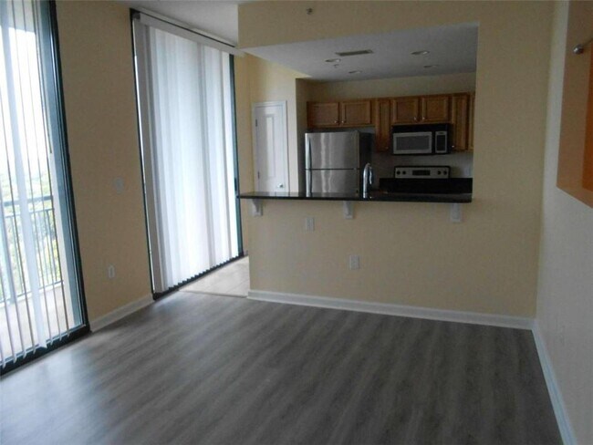 Building Photo - 3040 Peachtree Rd