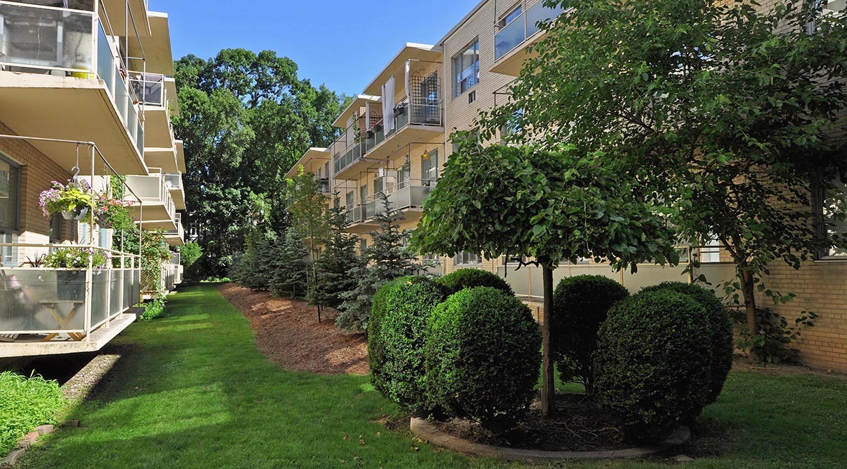 Primary Photo - Heath Estates