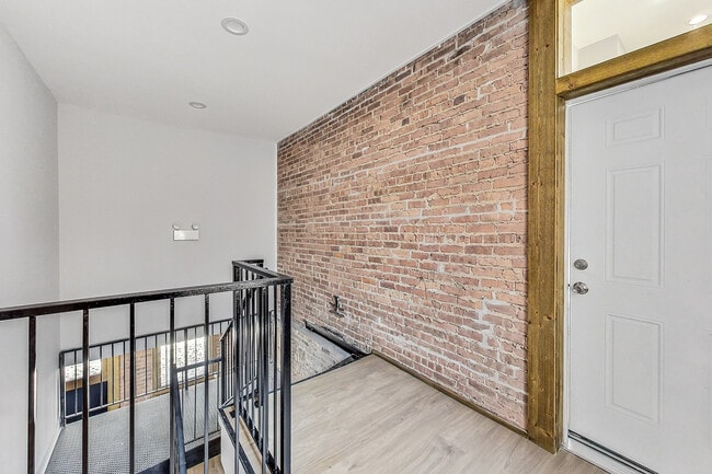 Building Photo - 4158 W Lake St