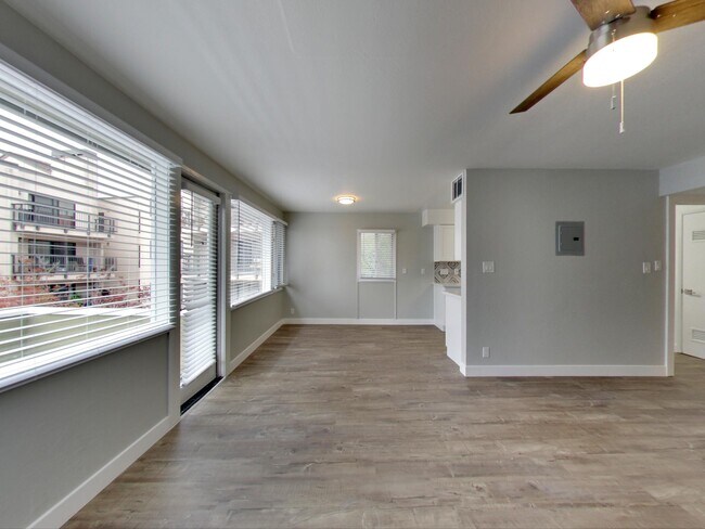 Foto del edificio - 311 Lester Ave