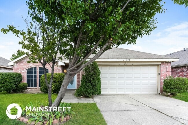 Building Photo - 608 Crystal Brook Dr