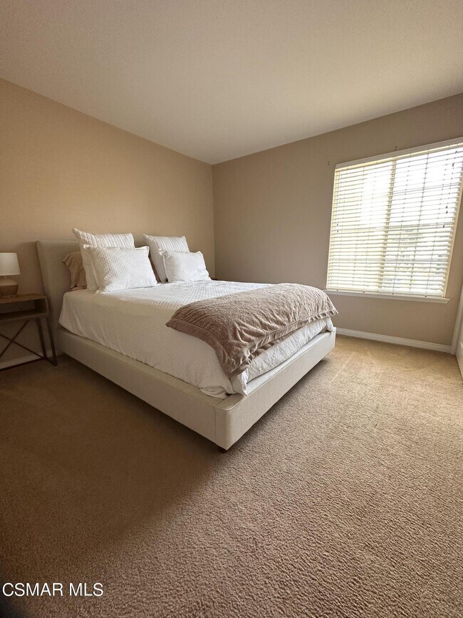 Foto del edificio - 2210 Rutland Pl