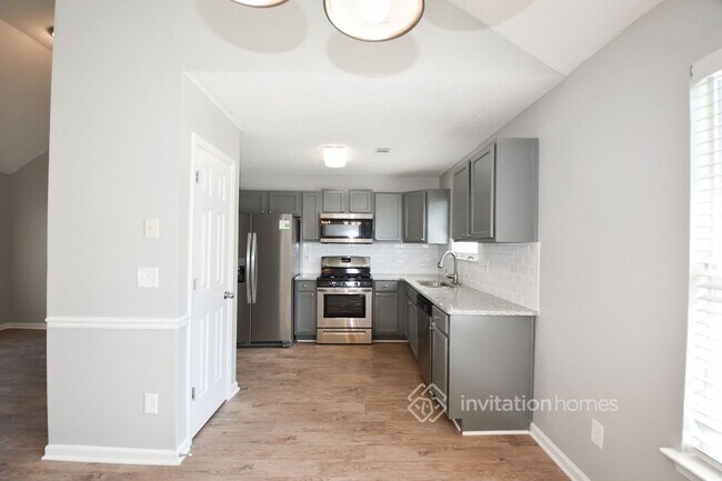 Building Photo - 3882 Arabian Way SW
