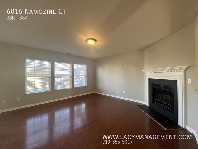 Building Photo - 6016 Namozine Ct